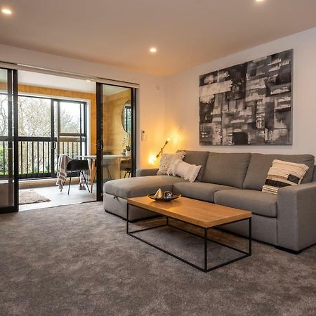 Penthouse With Park View Apartment Christchurch Exterior foto